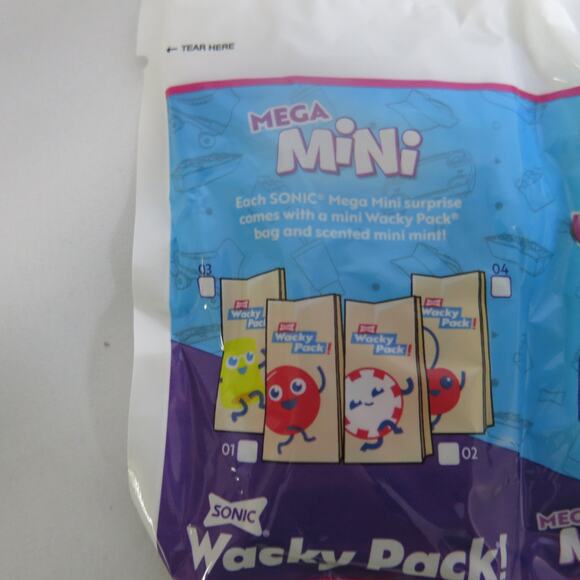 SONIC DRIVE IN WACKY PACK Mini Brands #14 Glow in Dark Visor Unopened Rare - Picture 4 of 7